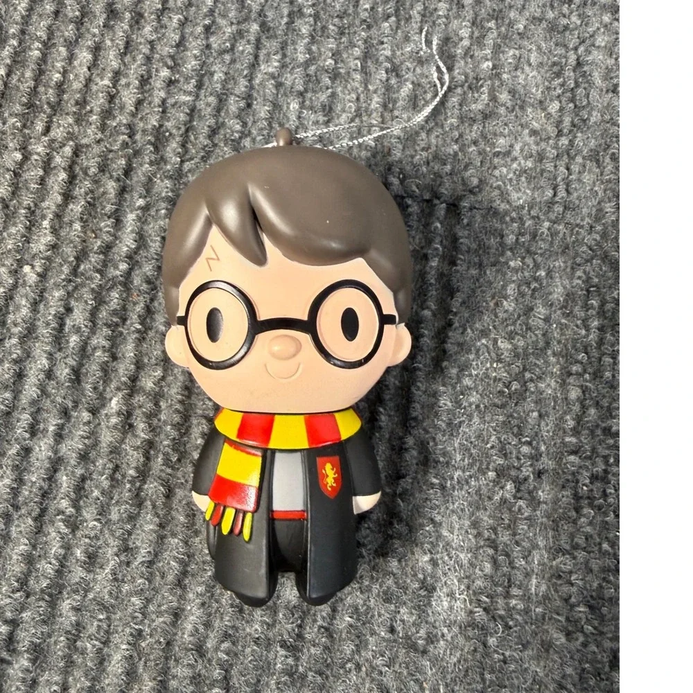 Harry Potter Gryffindor Christmas Ornament Wizarding World WBEI Figure 3.5